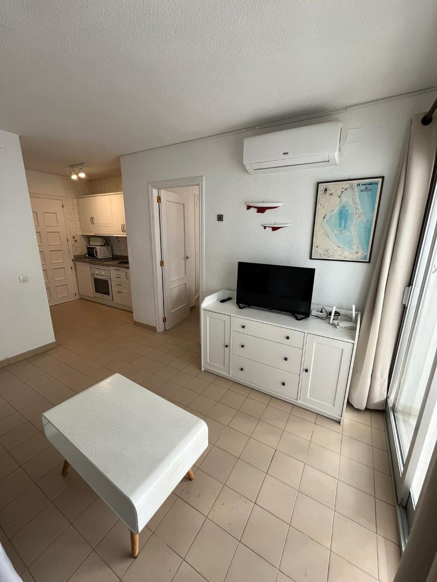Ferienwohnung Service Apart Lazaro - Edificio Aguamarina 15 Calp Exterior foto